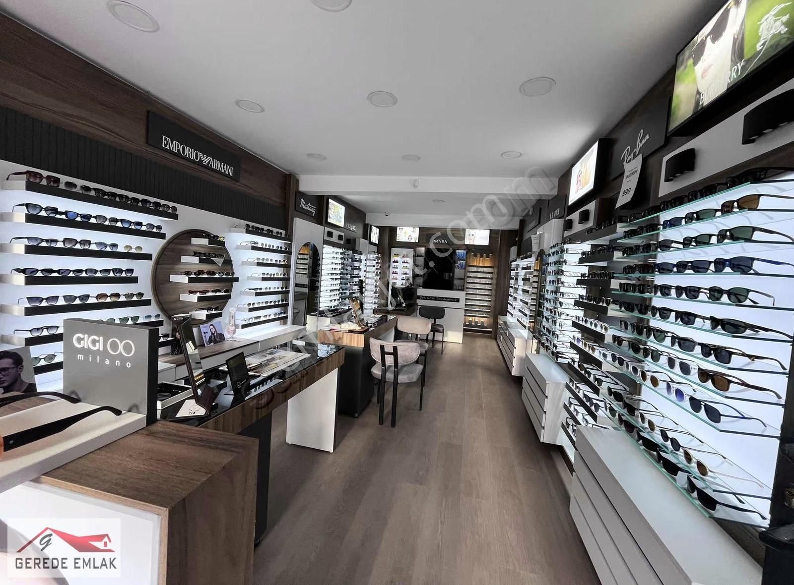 Ana Cadde Üzeri Sürekli Prim Yapan Bögede Fırsat Dükkan - Görsel 10