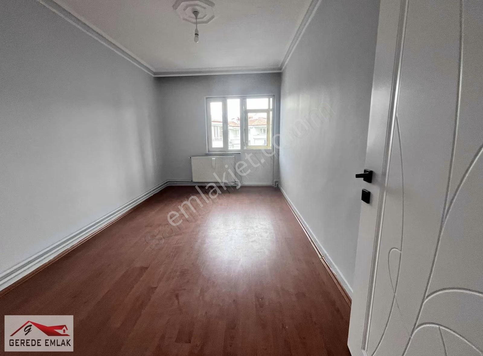 Gerede Emlaktan Katta Önü Açık Merkezi Konumda 3+1daire - Görsel 4