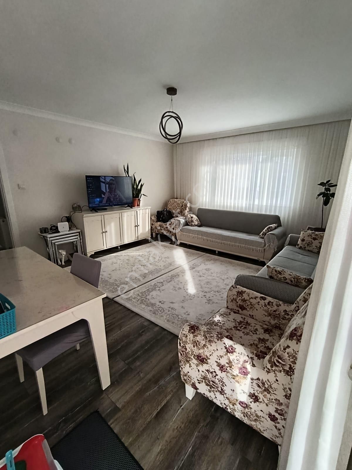 Sincan Plevne Mah'de 3+1 Ara Kat Ön Güney Cephe Full+full Yapılı Daire - Görsel 4