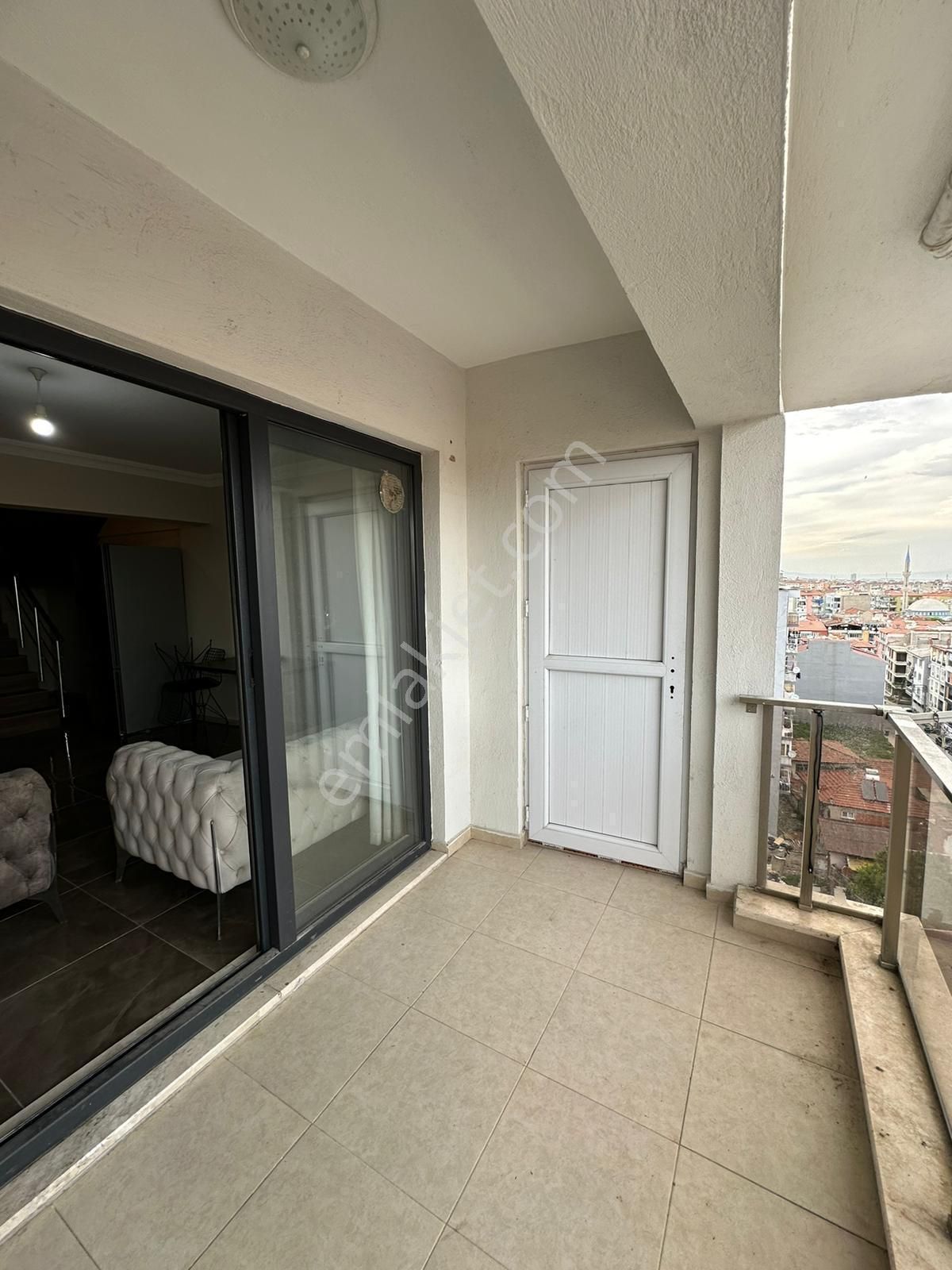 İstiklal Caddesi Üzerinde 5 Yıllık 3+1 Dublex Daire - Görsel 5