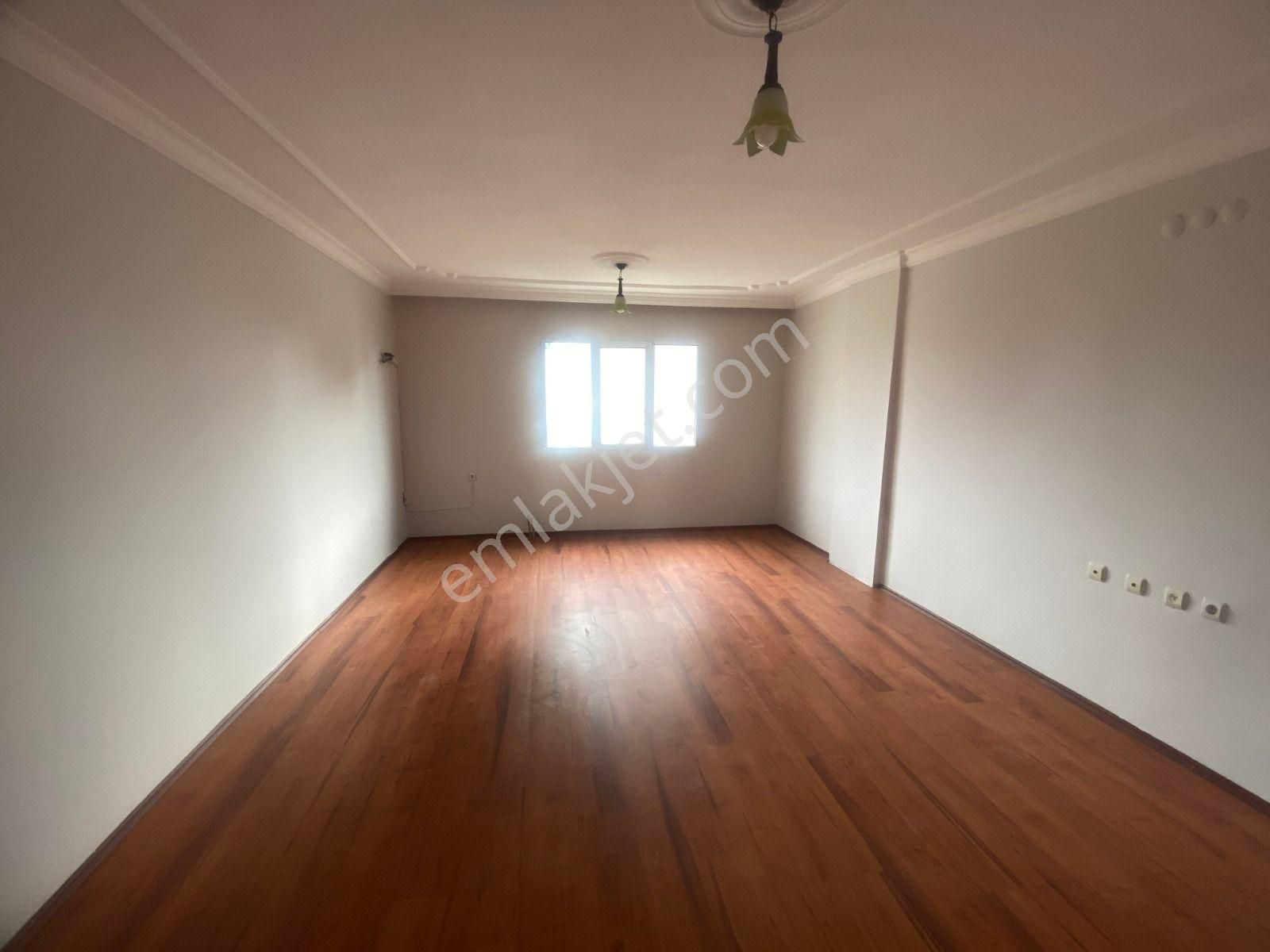 Acill Buca Hipodrom Yakını 3+1 120m2 Dgazlı Asansörlü Site İçinde Arakat Lüx Daire