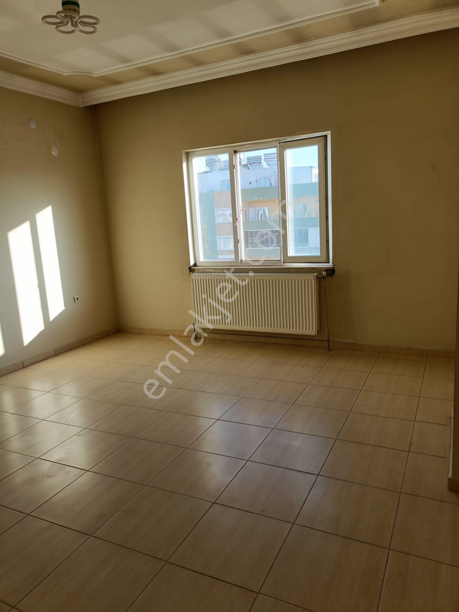 Masrafsız Daire Hemen Taşın, Otur.