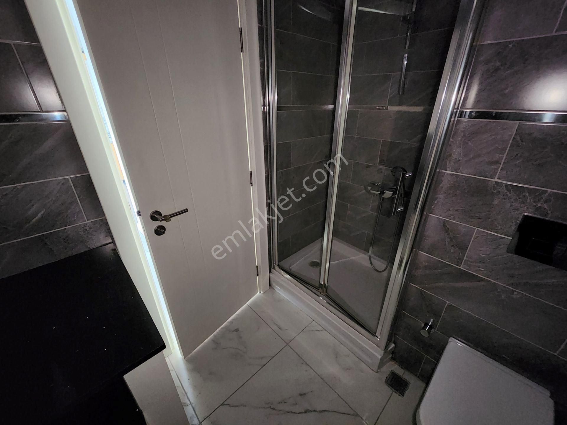 Kartal Yakacık Demirli Twinstar 15 M2 Balkonlu Satılık 1+1 Daire -boş- - Görsel 16