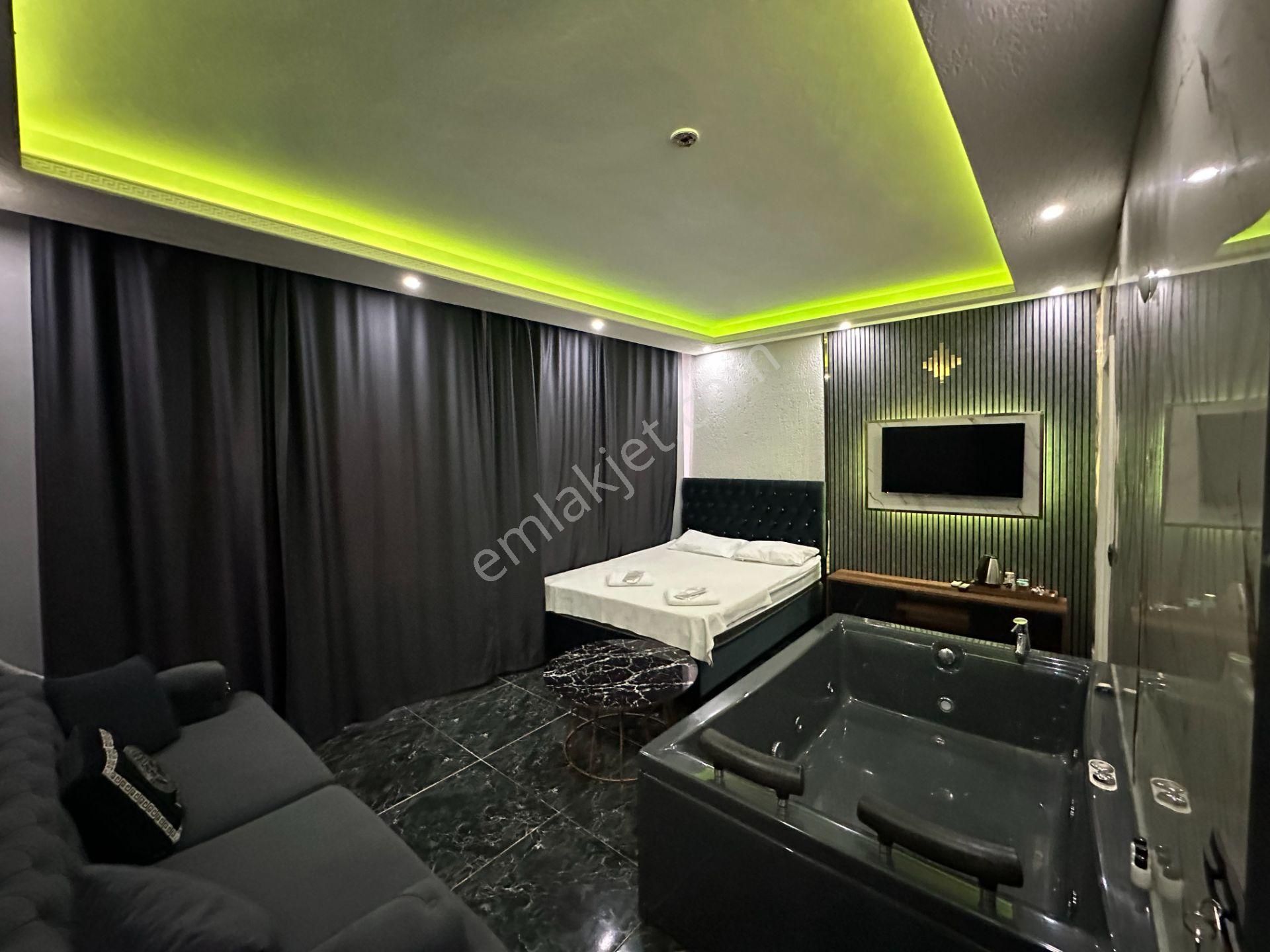 İstanbul Ataşehir'de Havuzlu-jakuzili Ultra Lüks Daireler!! - Görsel 3