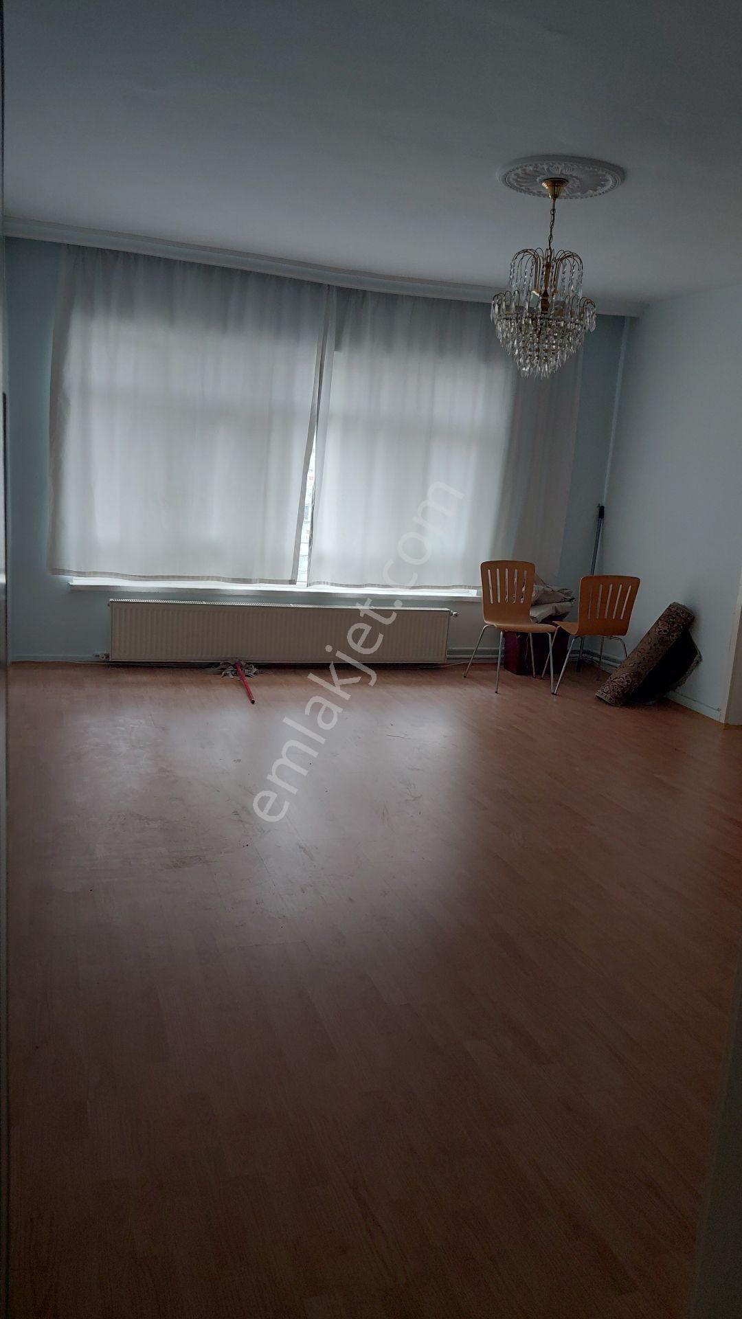 Demetevler 10 Sokak Ta Satılık Daıre - Görsel 8