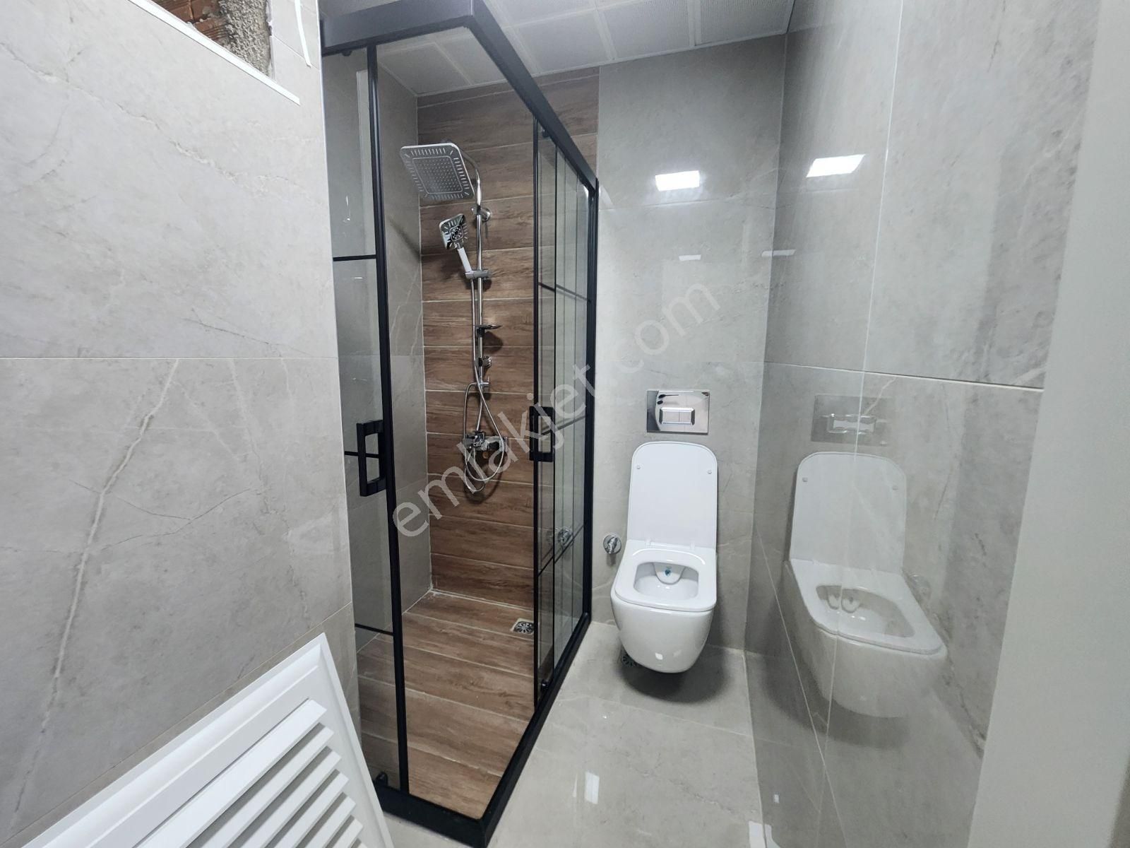 Zerdalilikde Sıfır Kapalı Otoparklı 3+1 3.kat Önü Açık Daire - Görsel 9