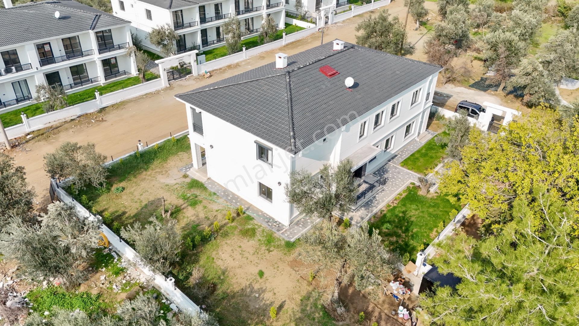 Mahmut İşler'den Güre'de Satılık Bahçeli 1+1 Sıfır Daire - Görsel 4