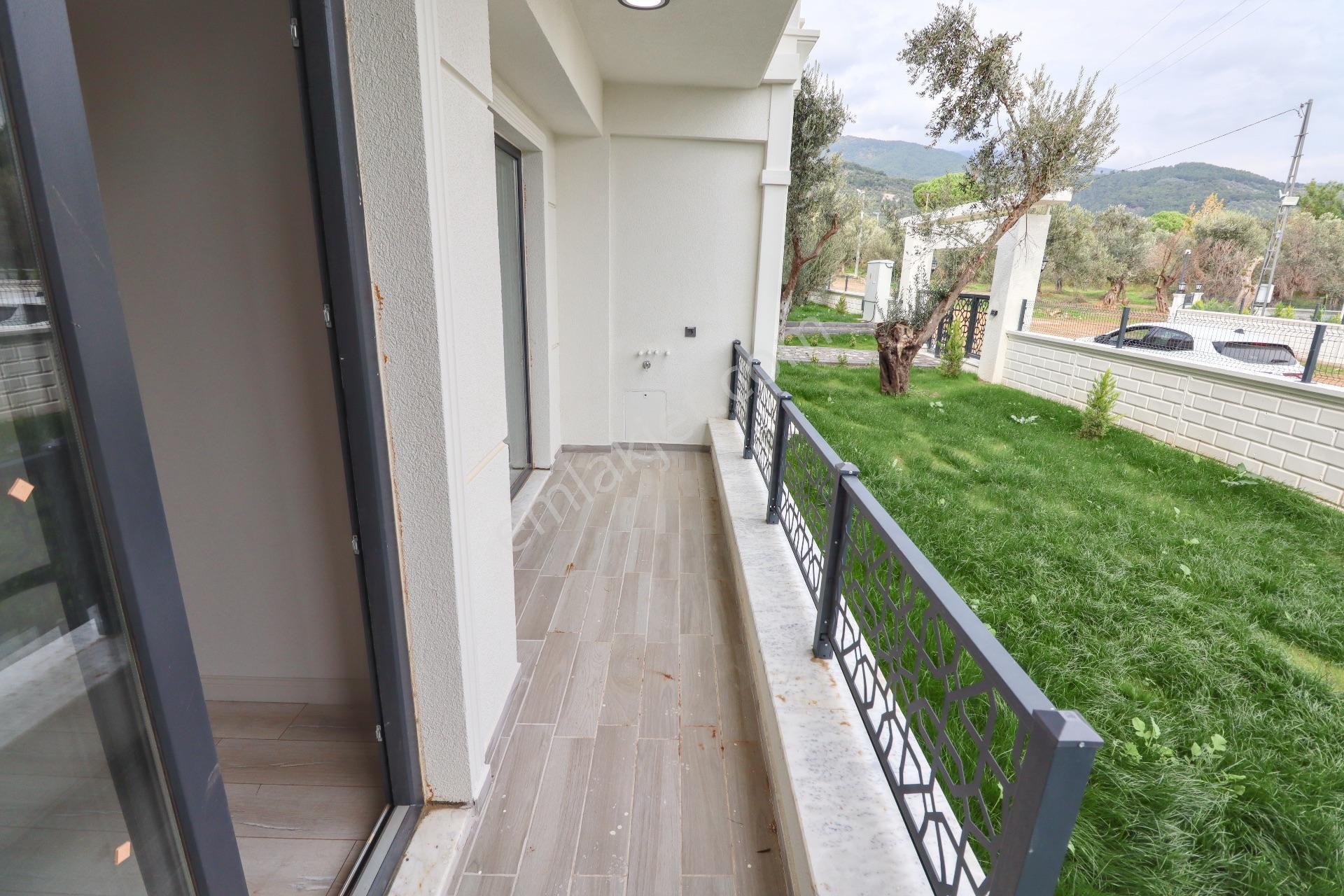 Mahmut İşler'den Güre'de Satılık Bahçeli 1+1 Sıfır Daire - Görsel 31