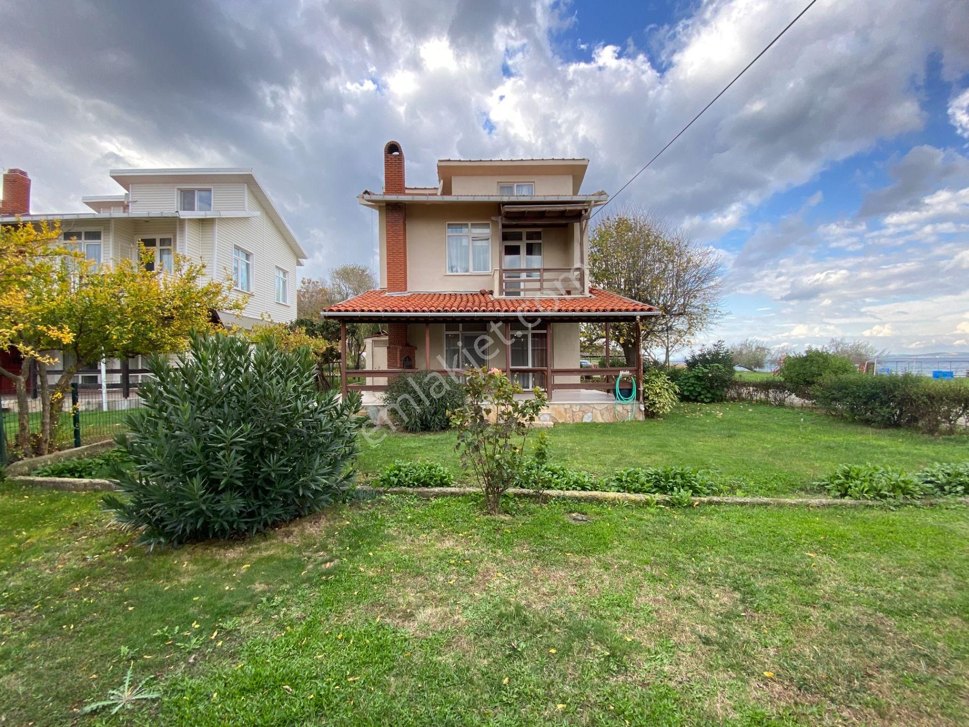 Saroz Körfezinde Denize Sıfır, Özel Koylu 4+1 Tripleks Villa - Görsel 2