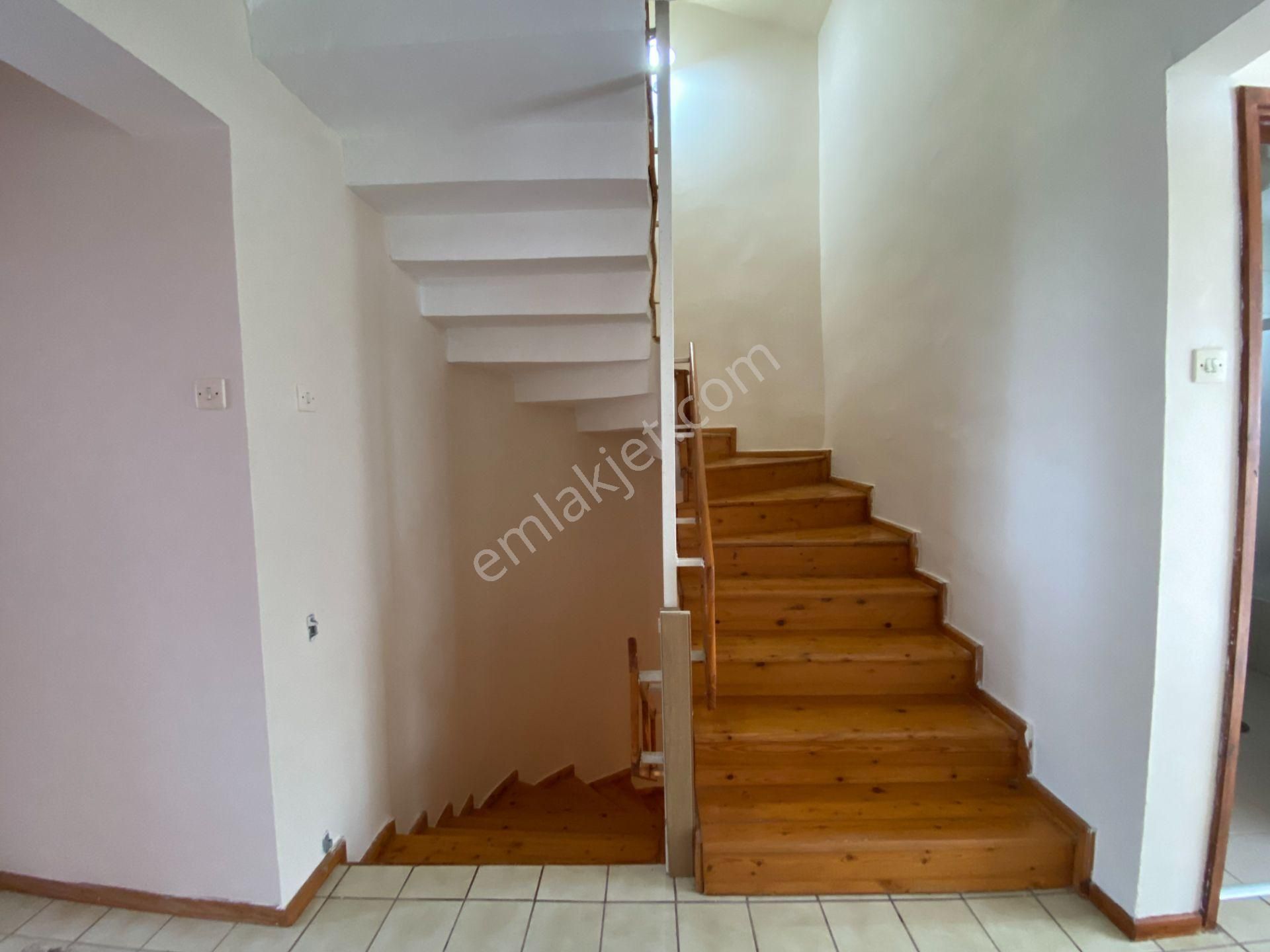 Saroz Körfezinde Denize Sıfır, Özel Koylu 4+1 Tripleks Villa - Görsel 20