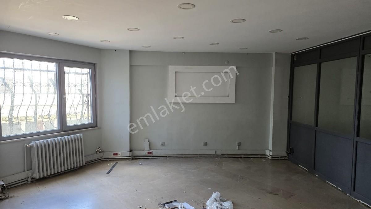Bankalar Caddesi Prestij İş Merkezinde Kiralık 165 M2 Büro Ofis - Görsel 8