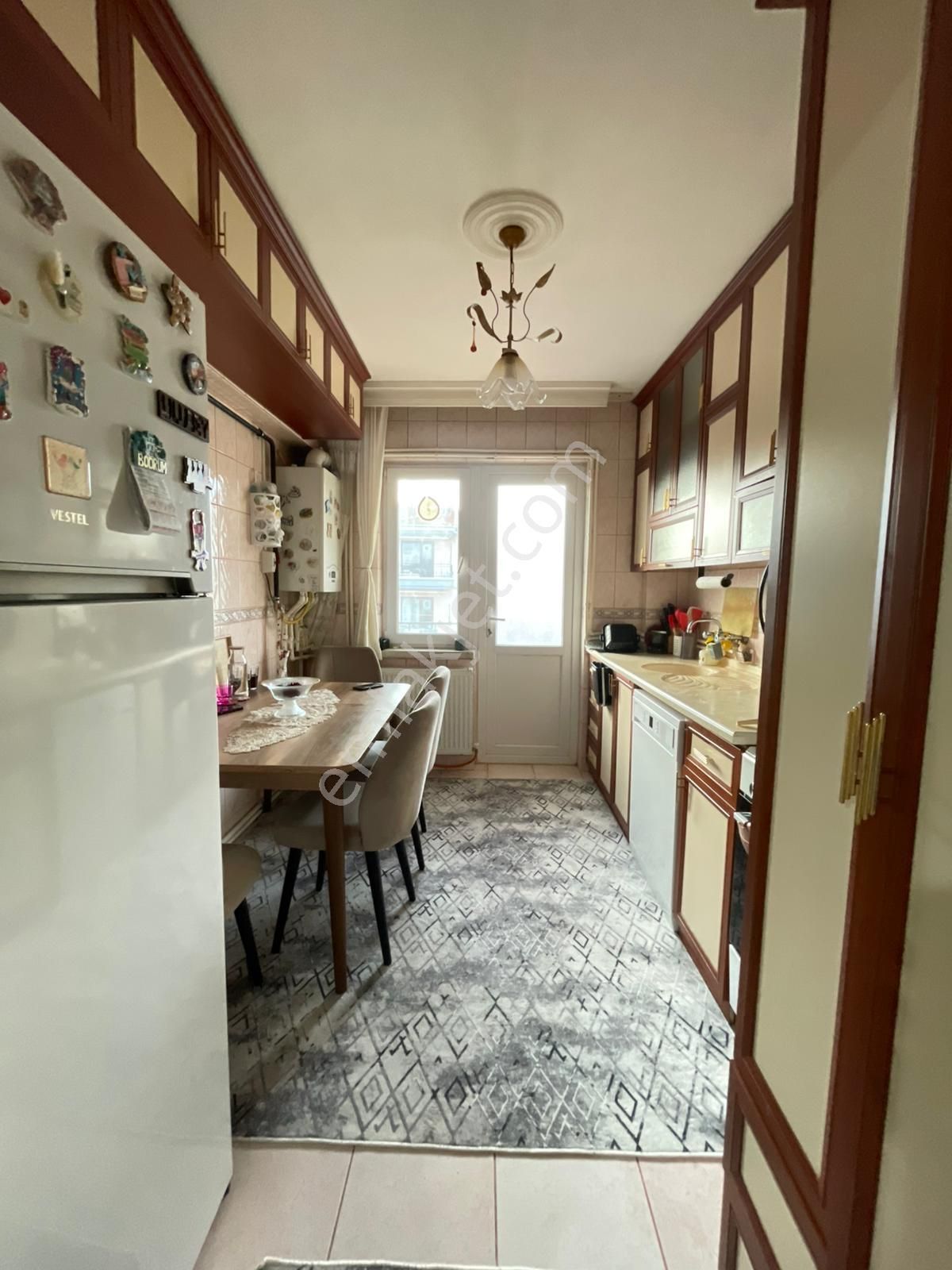 Afyon Üçok Emlaktan Kanlıca Mah Satılık 3+1 Temiz Bakımlı Daire - Görsel 4