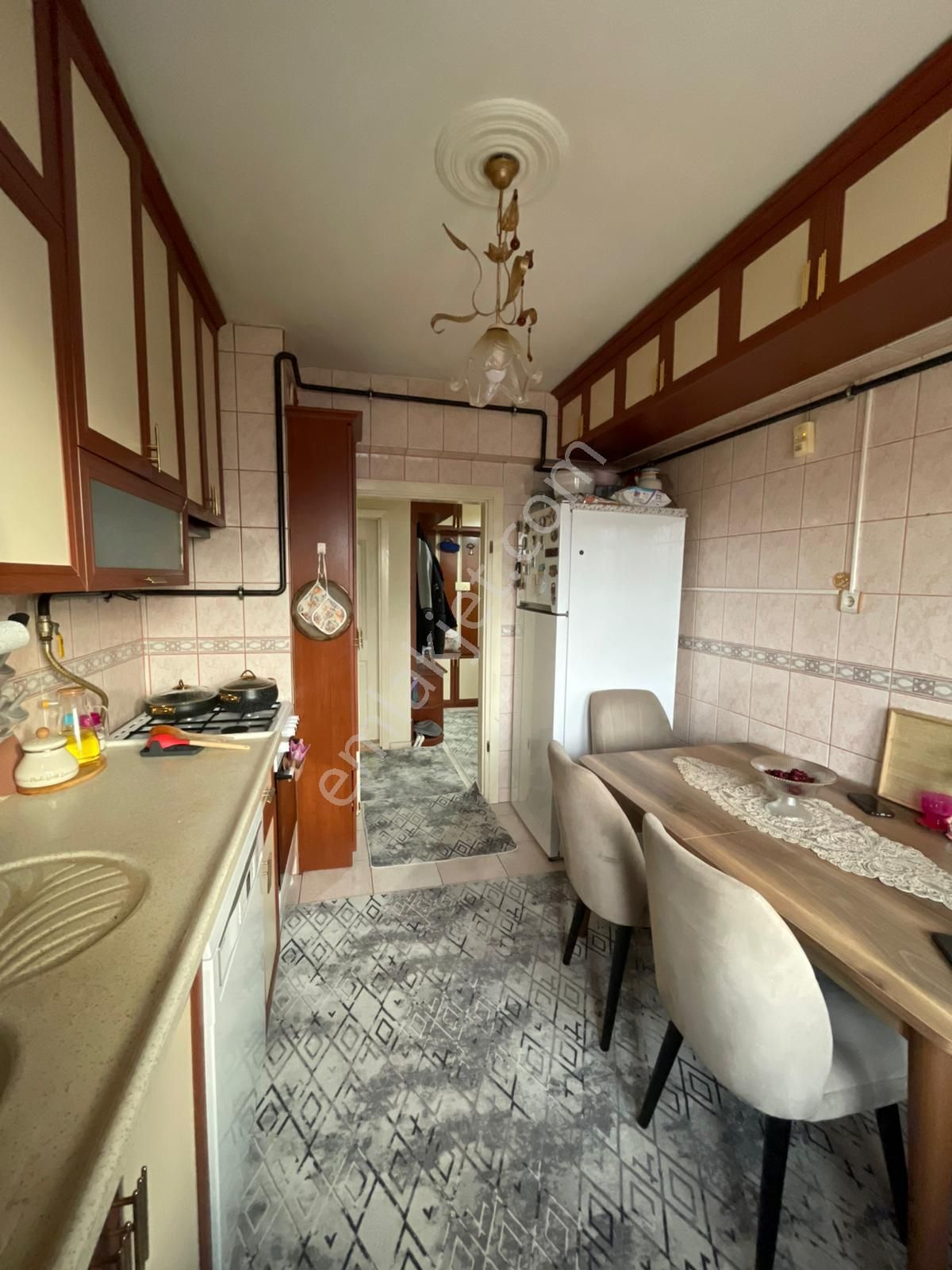 Afyon Üçok Emlaktan Kanlıca Mah Satılık 3+1 Temiz Bakımlı Daire - Görsel 6