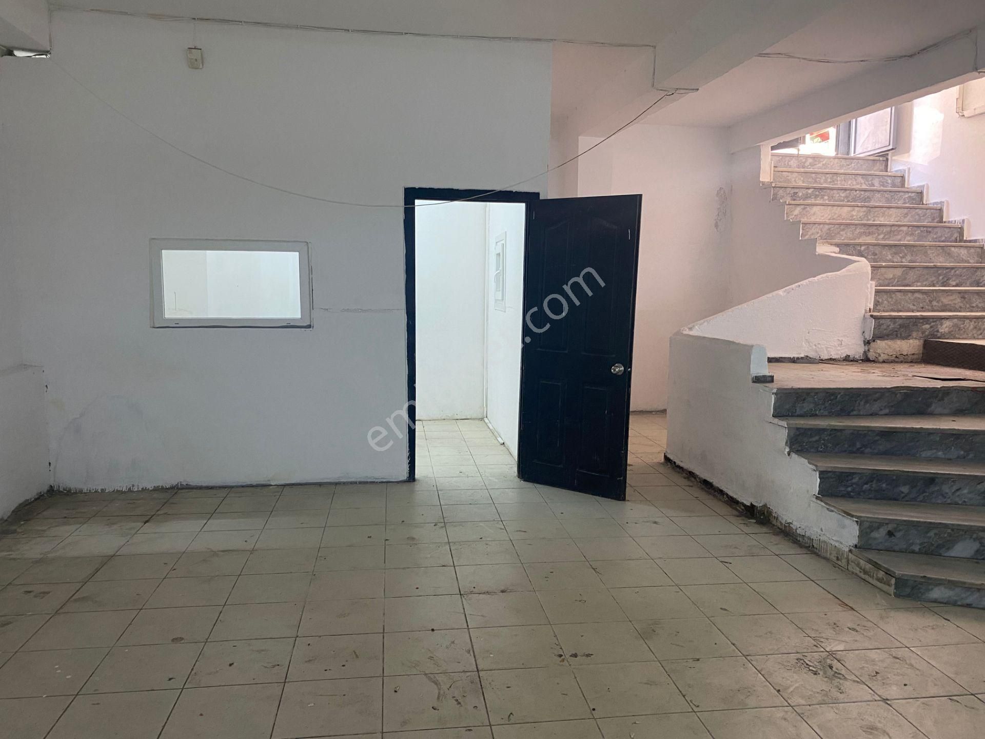 Avrupa Emlak Tan Esenler Davut Paşa Mah 250m² Kiralık Yarım Bodrum Dükkan,konfeksiyon Atölye,imalat - Görsel 3