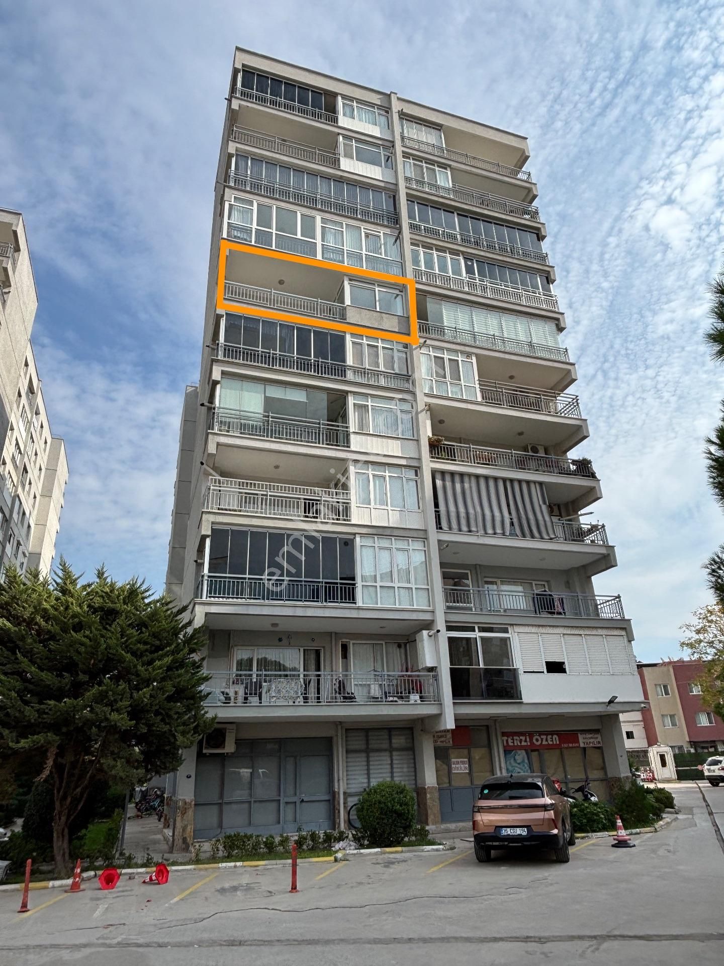 Locate'den Tepekule Mh. Site İçinde Tadilatlı Kiralık 3+1 Daire - Görsel 2