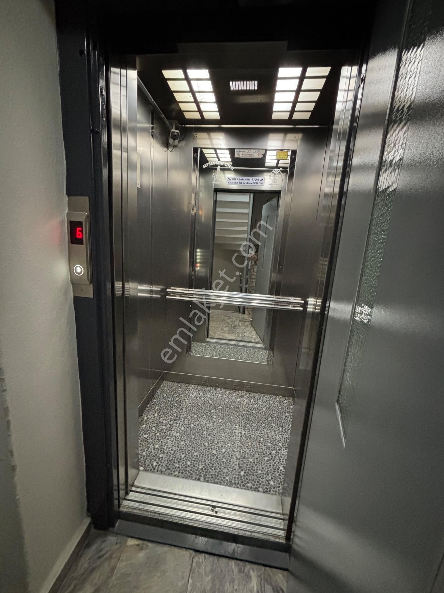 Locate'den Tepekule Mh. Site İçinde Tadilatlı Kiralık 3+1 Daire - Görsel 11