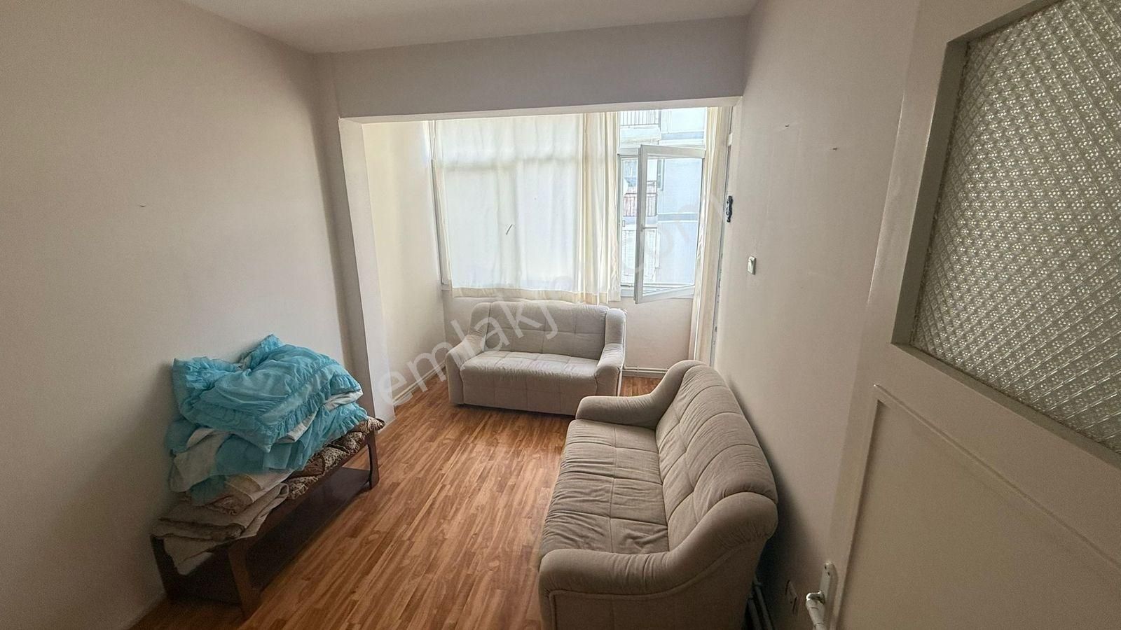 Bahçelievler Mah'de Merkezi Konumlu Doğalgazlı 3+1 Satılık Daire - Görsel 6