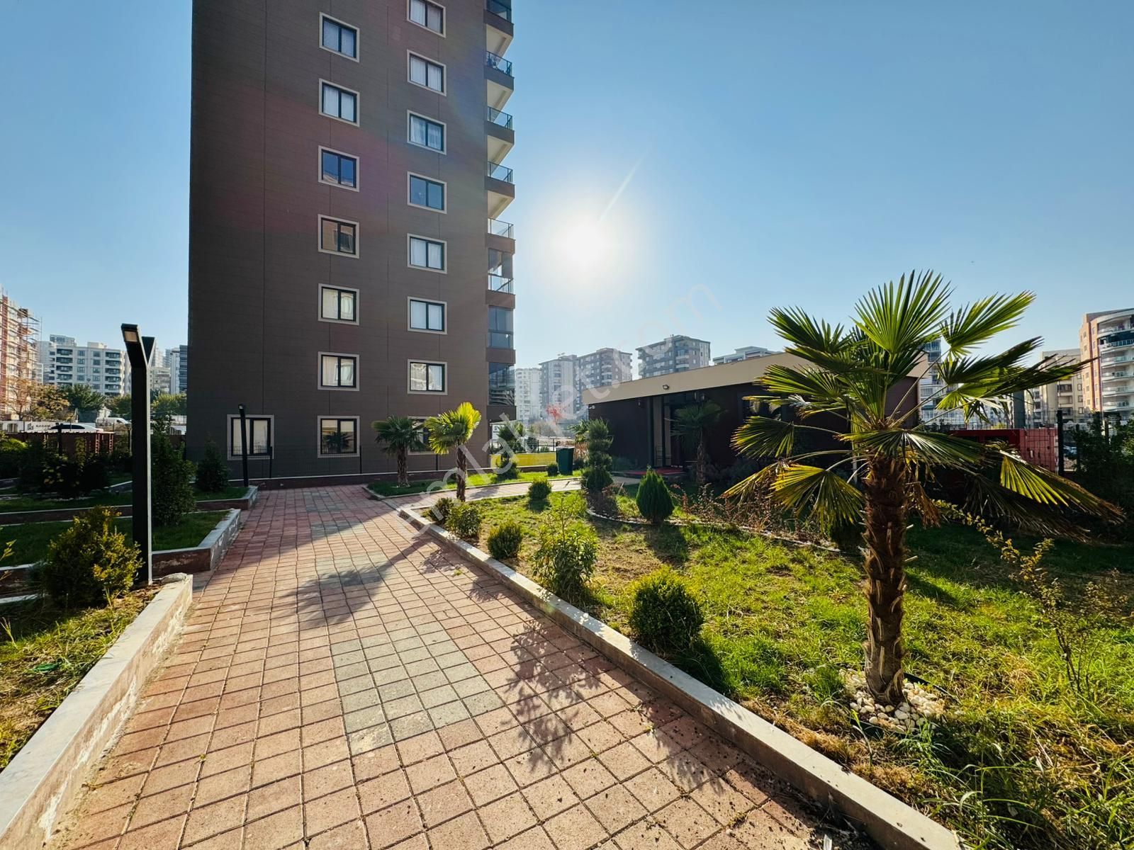 Narlıkuyuda Anayol Da 4+1 Site İçerisinde Ara Kat Sıfır Daire - Görsel 3