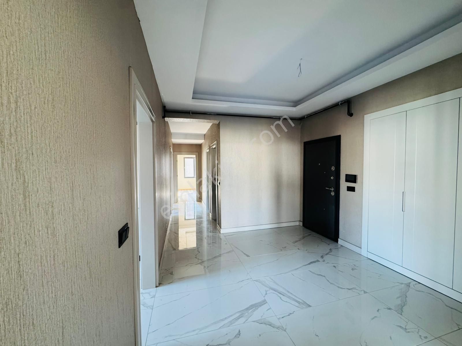 Narlıkuyuda Anayol Da 4+1 Site İçerisinde Ara Kat Sıfır Daire - Görsel 8