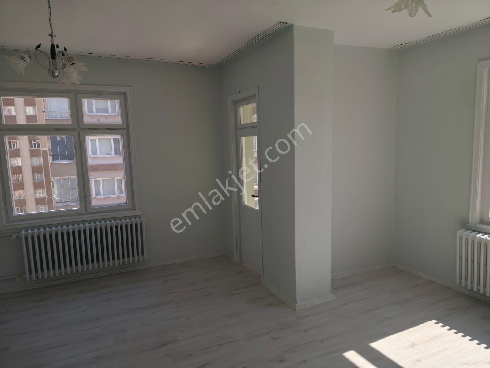 İl Jandarma Karşısında Arakat Asansörlü 2+1 Satılık Daire - Görsel 19