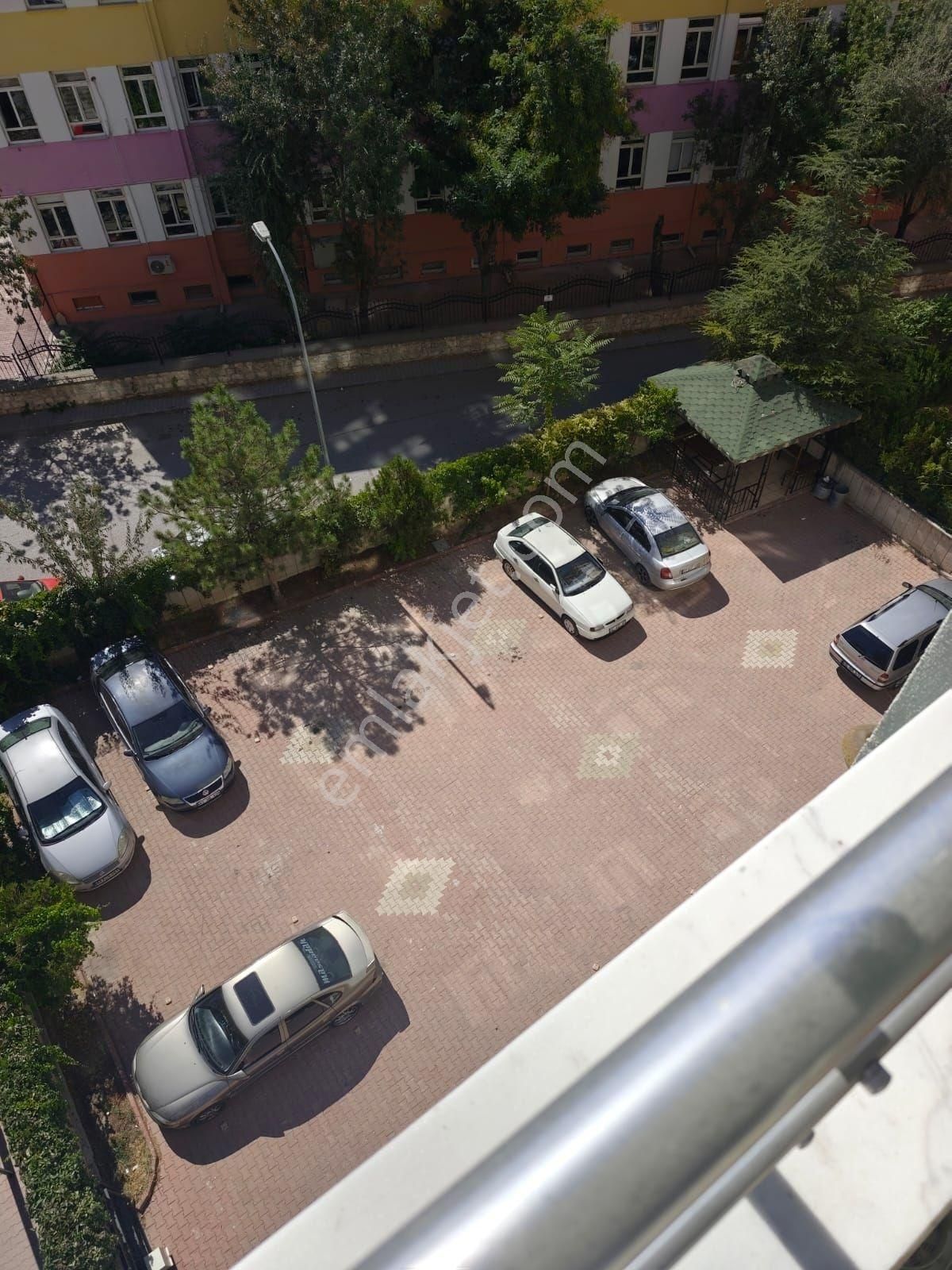 İl Jandarma Karşısında Arakat Asansörlü 2+1 Satılık Daire - Görsel 16