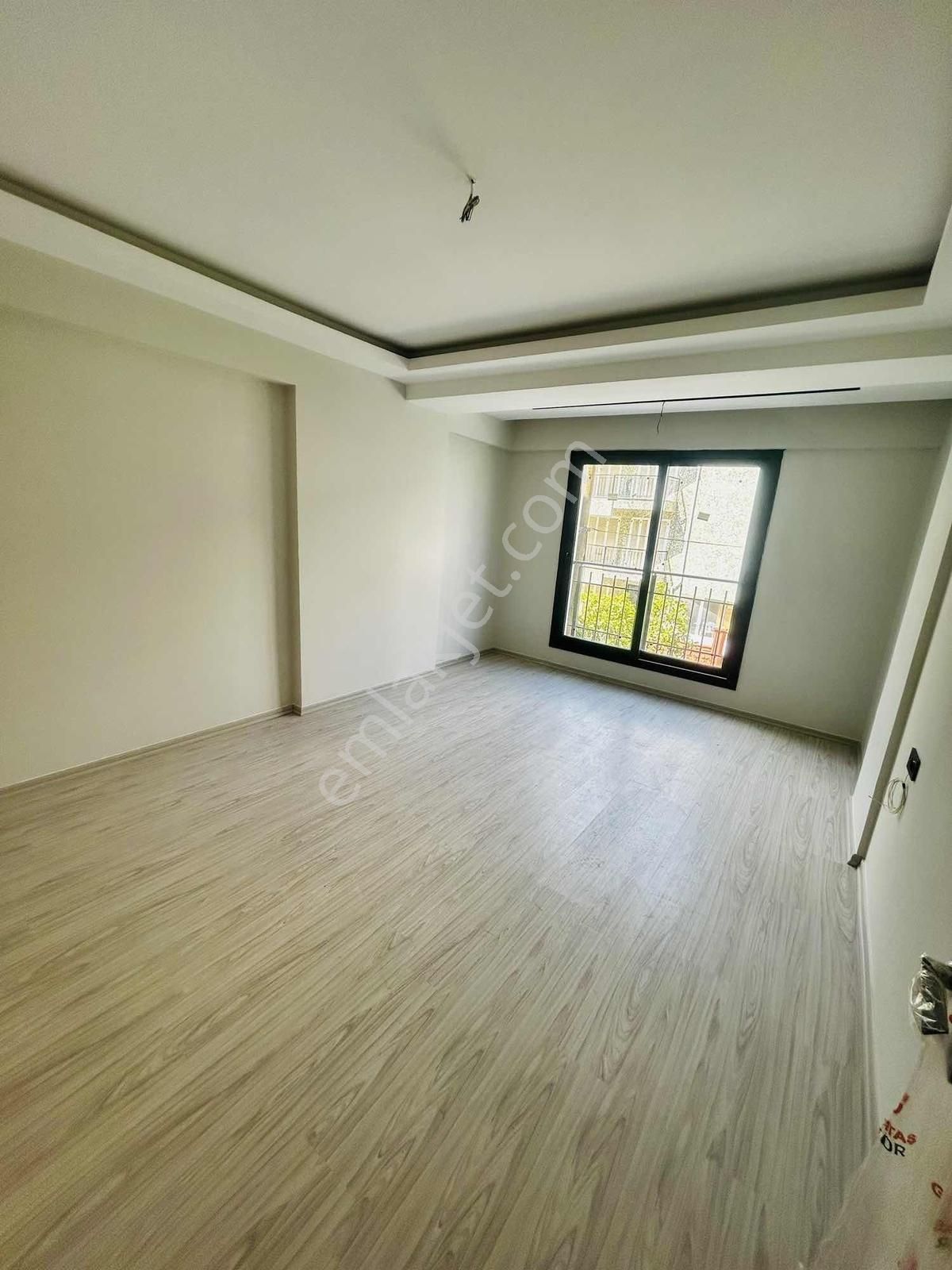 Gırne Mahallesinde Satılık Sıfır 2+0 Daire - Görsel 6