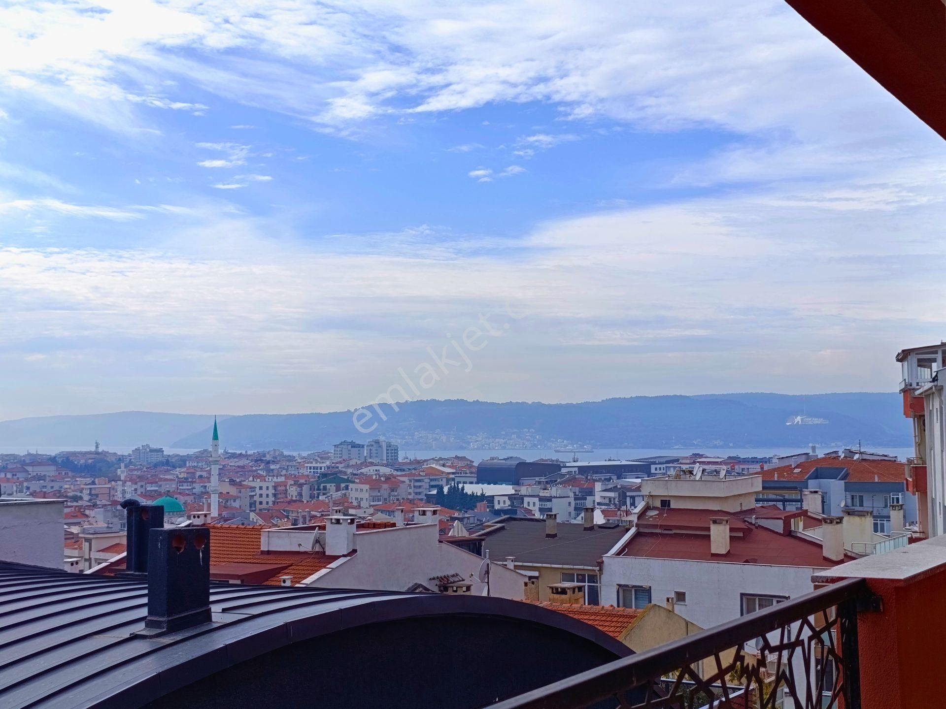 Çanakkale Cevatpaşa Deniz Manzaralı Satılık 3+1 Daire