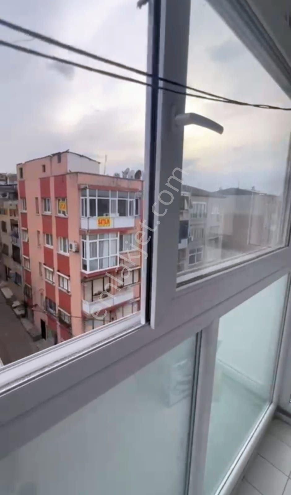 Yapıcıoğlu Cadde Üzeri : Efsane Manzaralı, Doğalgazlı Ve Size Özel Teraslı 2+1! - Görsel 21