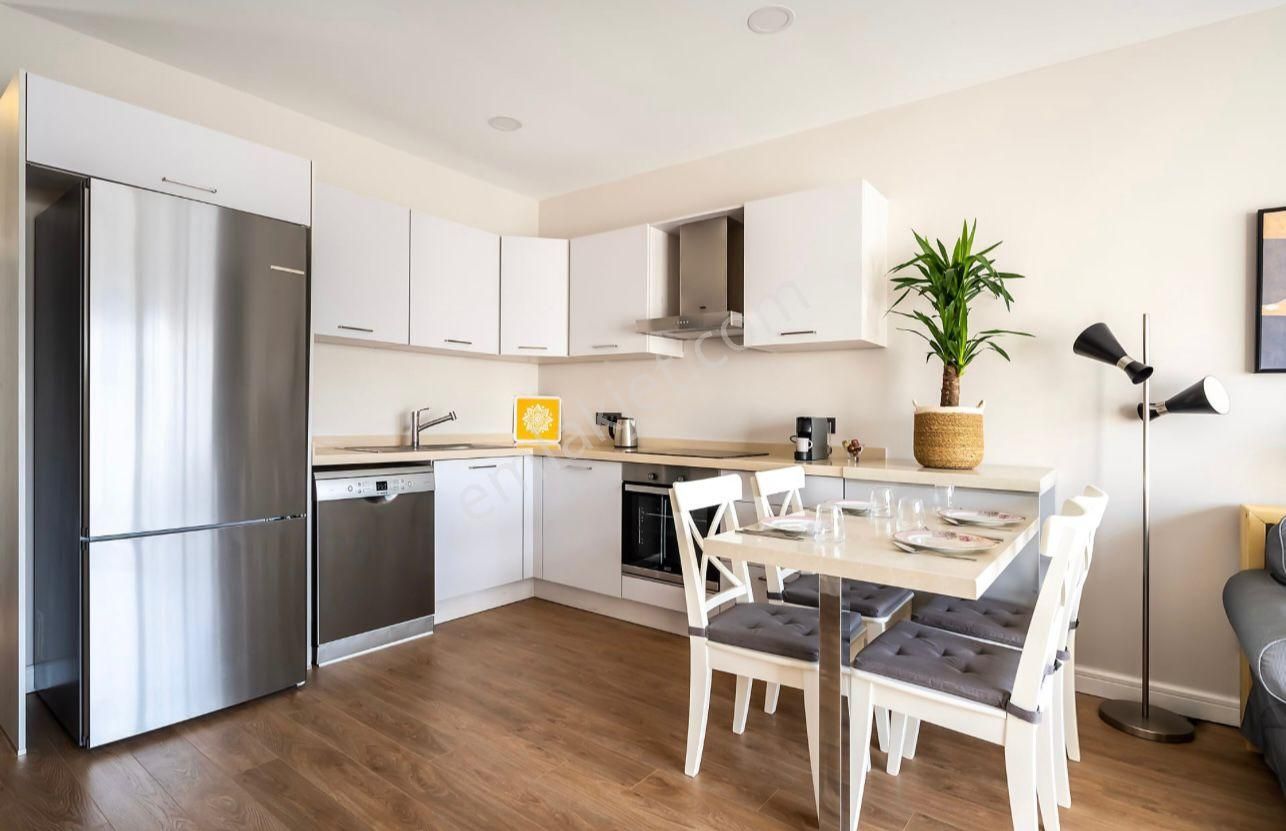 Bitez'de Site İçi, Eşyalı Satılık Daire - Görsel 15