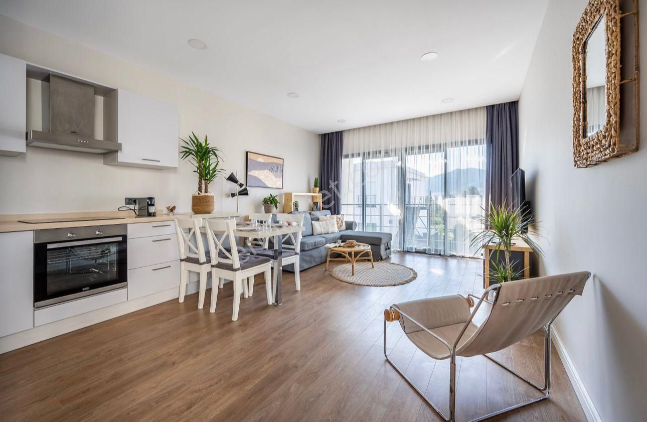 Bitez'de Site İçi, Eşyalı Satılık Daire - Görsel 12