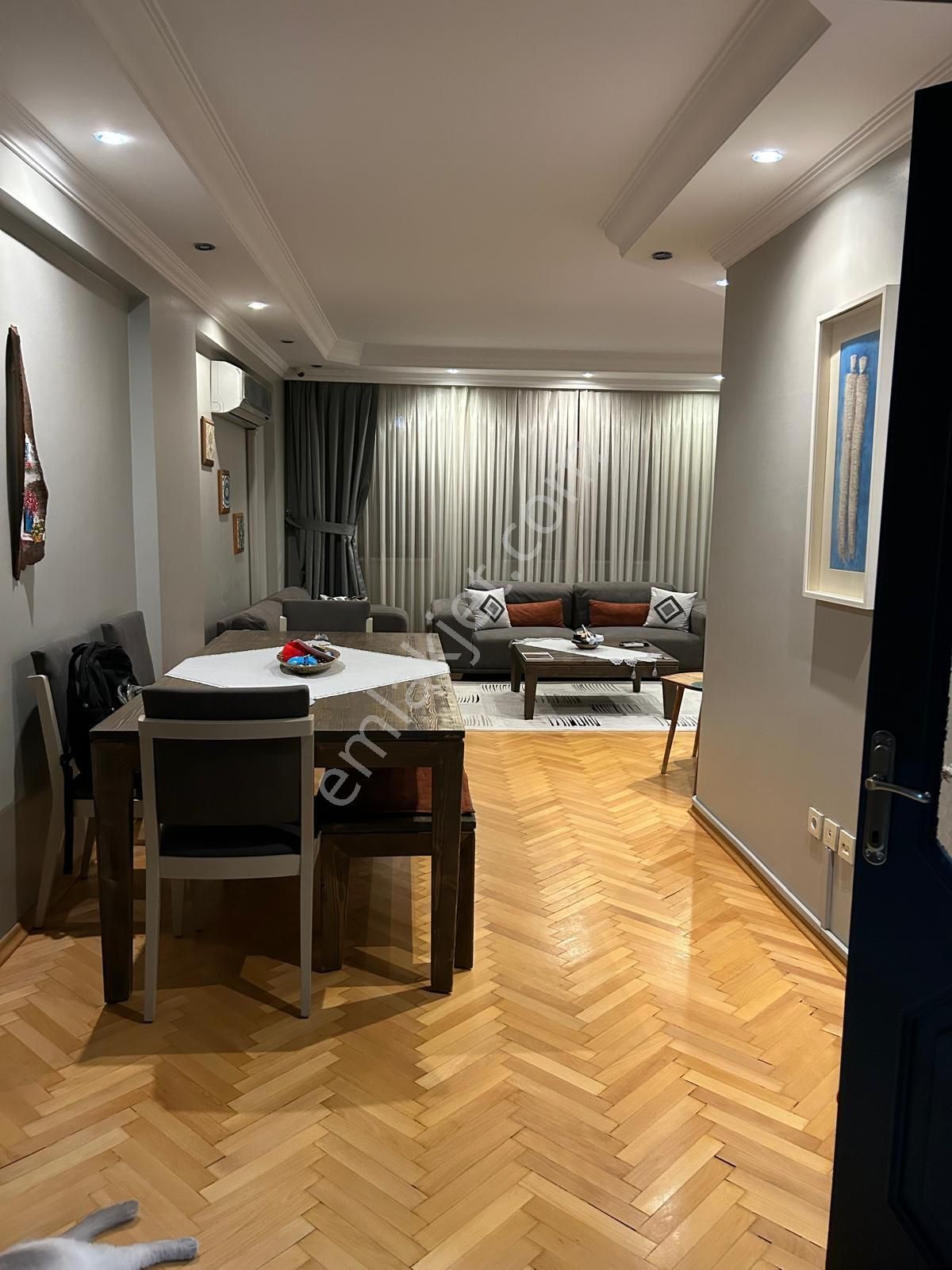 Kurtuluş Caddesi Üzerinde 3+1 Metroya 5 Dk Geniş Kiralık Daire - Görsel 2