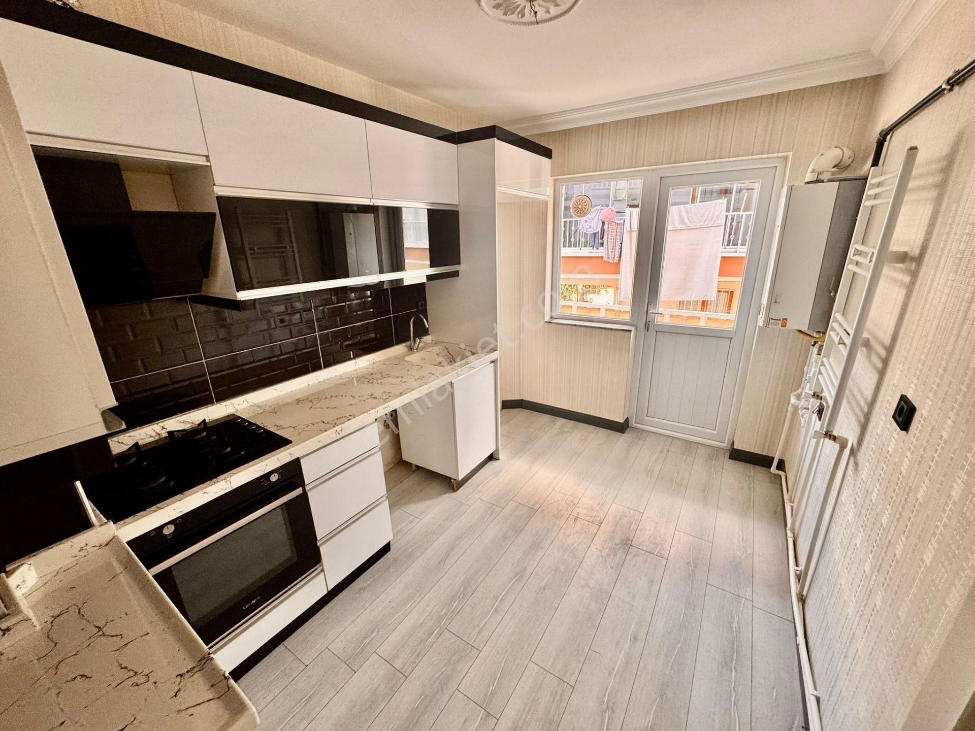 Ufuktepe Mahallesi'nde Orta Kat Masrafsız Ön Cephe 3+1 Daire!