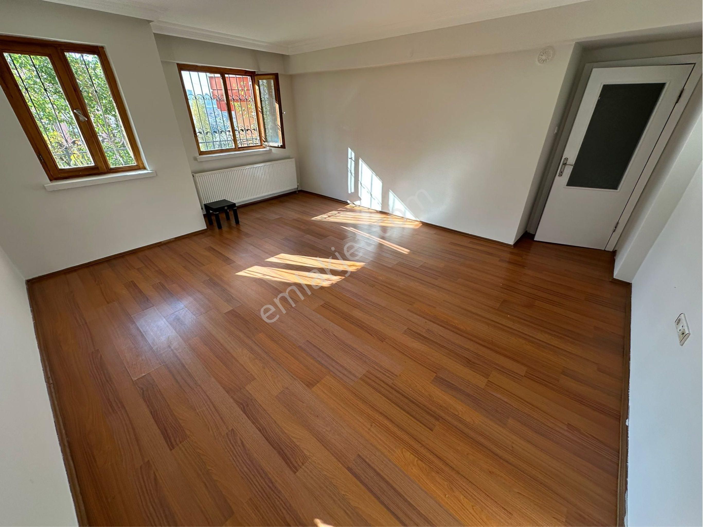 Tekin Emlaktan Emsalsiz Bağcı Caddesi Yanı Ebeveyn Banyolu Çift Tapulu Yatırımlık Fırsat Dairesi !! - Görsel 10