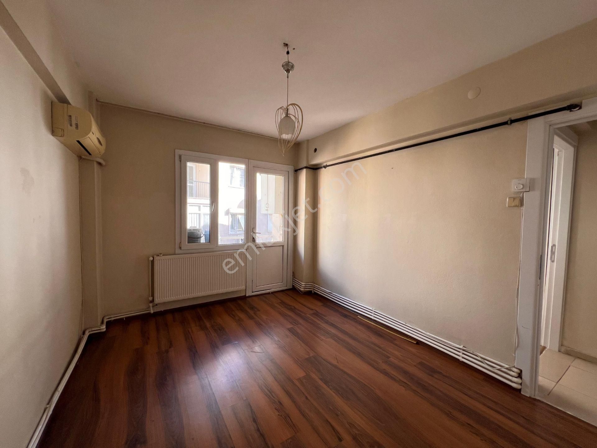 Karşıyaka Alaybey İzban Yakını Kiralık 3+1 Daire - Görsel 13