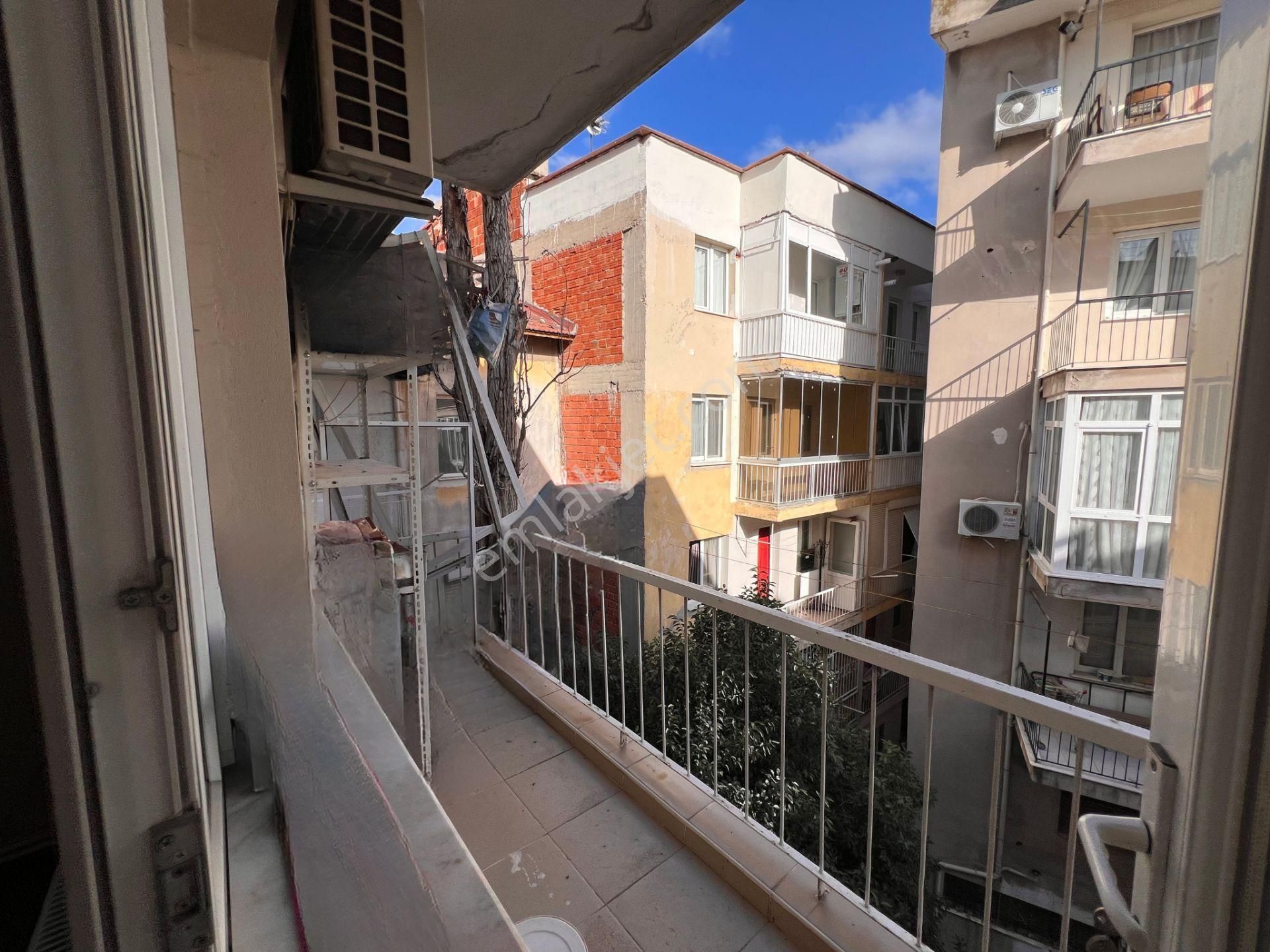 Karşıyaka Alaybey İzban Yakını Kiralık 3+1 Daire - Görsel 31