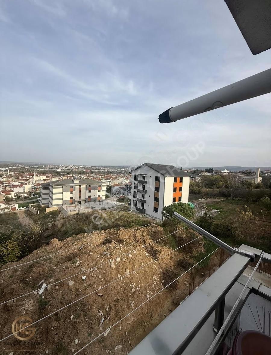 Biga Hamdibey Mh.bahçeli Nizam Manzaralı Satılık 2+1 Daire 83 M2 - Görsel 13