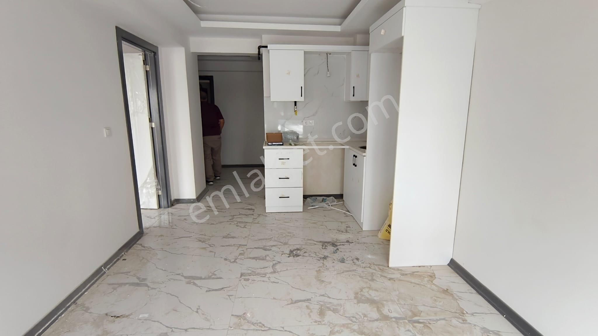 İzmir Torbalı Muratbeyde Satılık 1+1 Lüks Sıfır Arakat Daire - Görsel 2