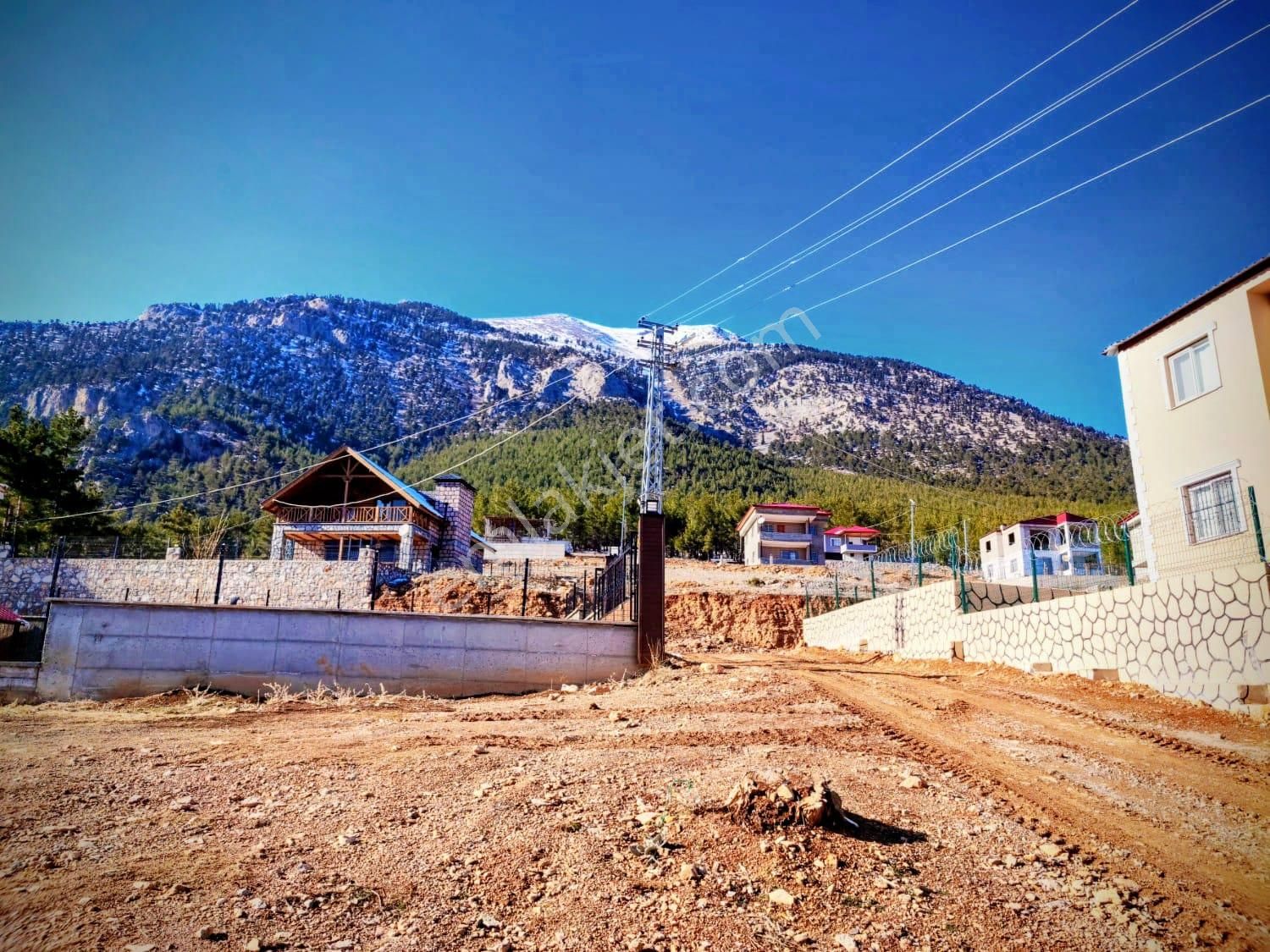 Kar Emlaktan Yenikonacık Efe Sitesinin Üzerinde 400 M2 Satılık Arsa - Görsel 8