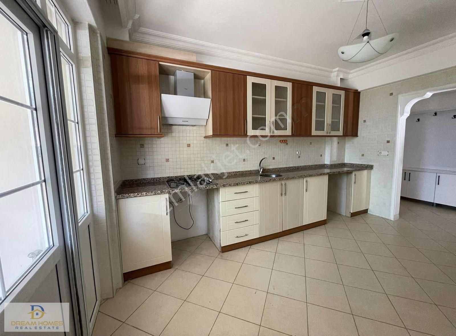 Fethiye Merkezde Aydınlık Ve Ferah, 4+1 Geniş Kiralık Daire - Görsel 12