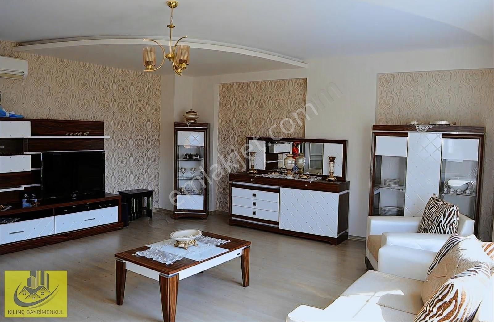 Mersinın Gözde Semtınde Genis Peyzajlı 4+1 Daire - Görsel 28