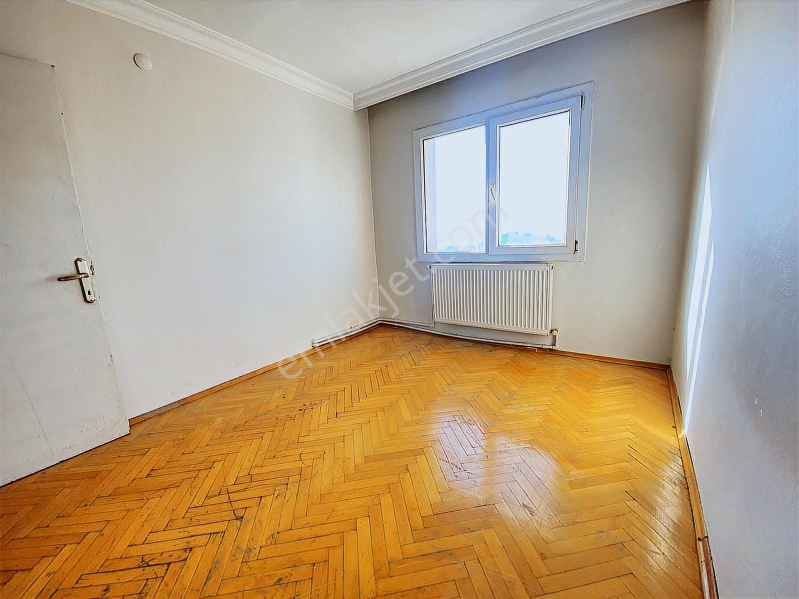 İzmir Çiğli Evka-5'te Kiralık 3+1 Daire Cb Ph - Görsel 6