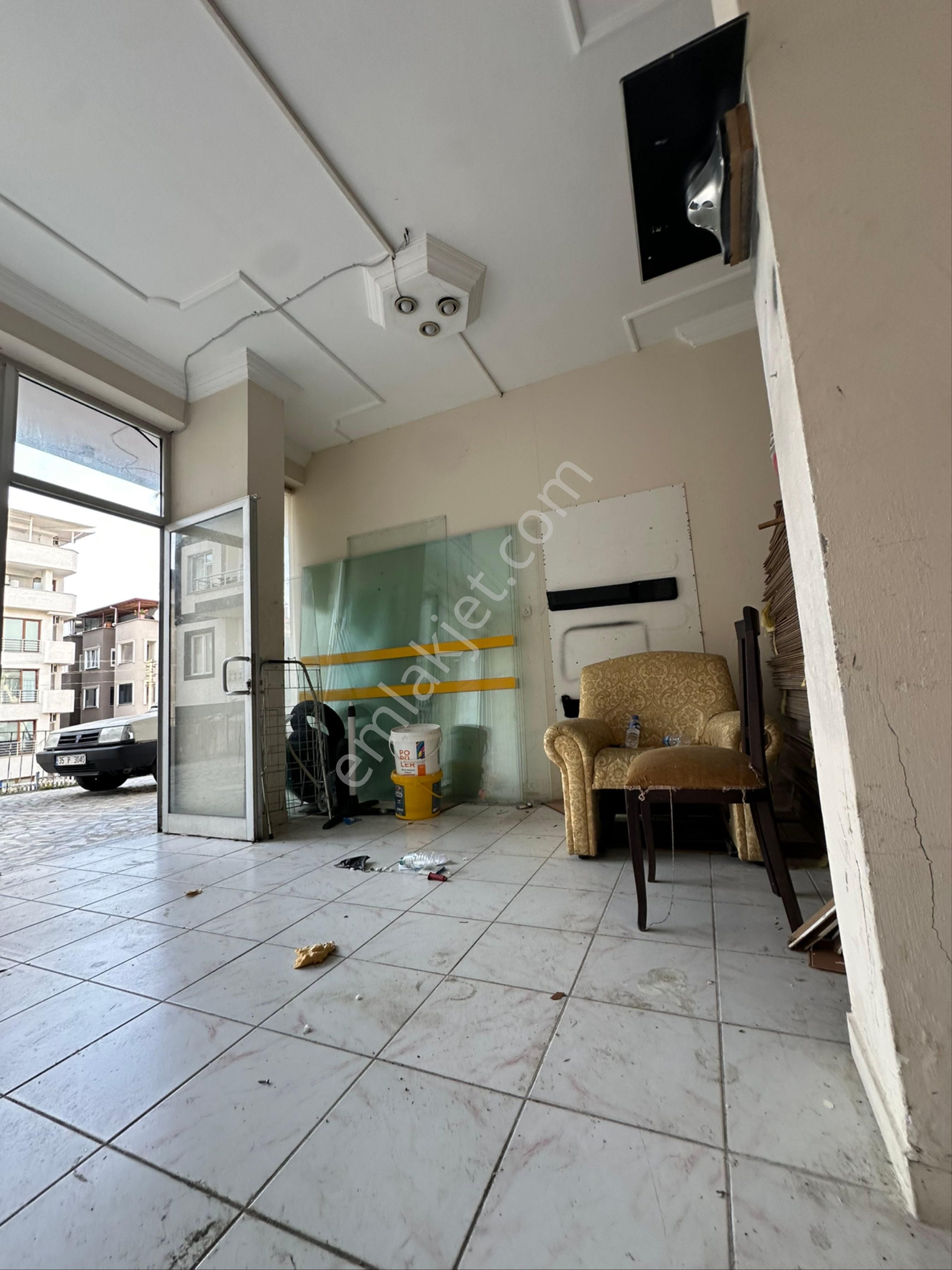 Kiralik Depo Dükkan Olmaz İçeri Bir Kaç Magzemede Atilip Kalinabilir - Görsel 13