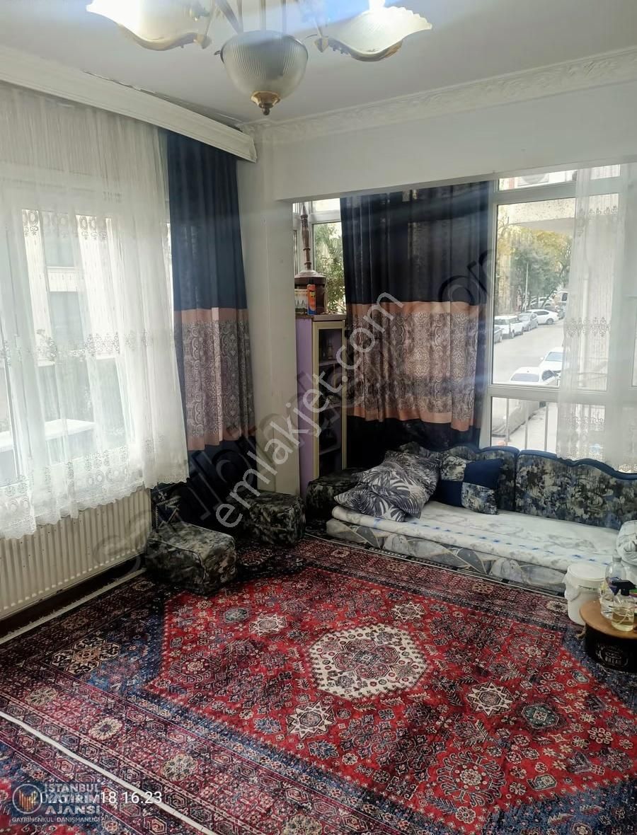 Fatih Haliç Caddesinde Köşe Daire Satılık 3+1 (105)m2