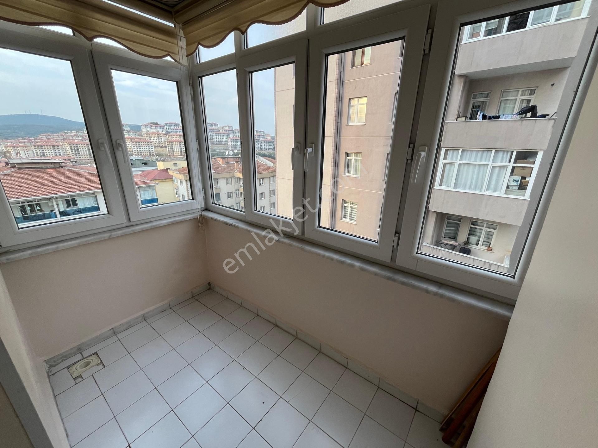 Uğur Mumcu'da Ana Cadde Üzerinde 3+1 Satılık Boş Daire - Görsel 21