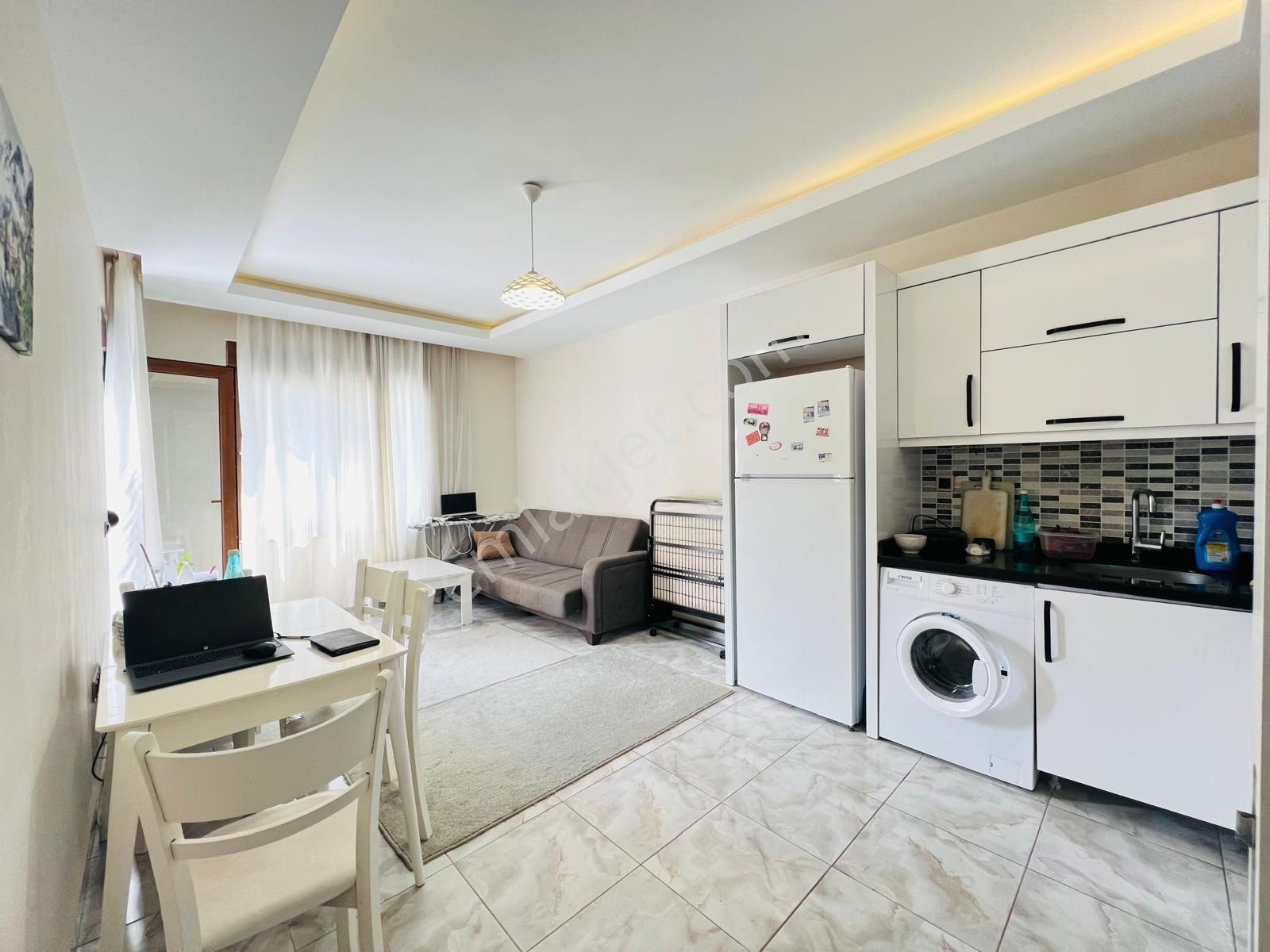 Obada Bölge Hastanesine Karşısı Eşyali Satılık 1+1 Daire - Görsel 9