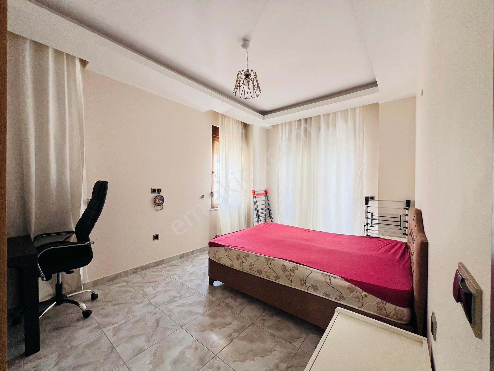 Obada Bölge Hastanesine Karşısı Eşyali Satılık 1+1 Daire - Görsel 12