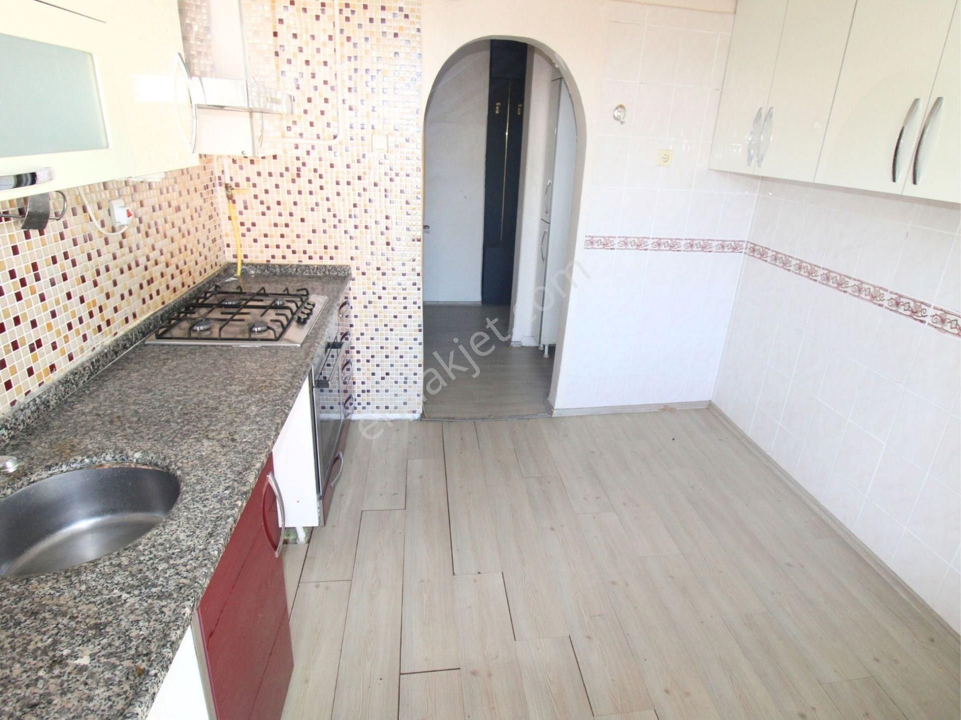 Bahçelievler De 94 M2 Arsa Paylı Kentsel Dönüşüm Fırsatlı 2+1 - Görsel 18