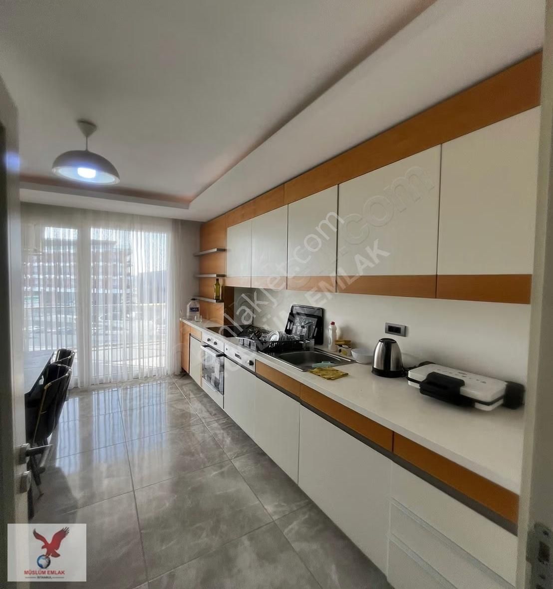 Avcılar Cihangirde Gül Park Sitesinde 2+1 Satılık Ara Kat Daire - Görsel 32