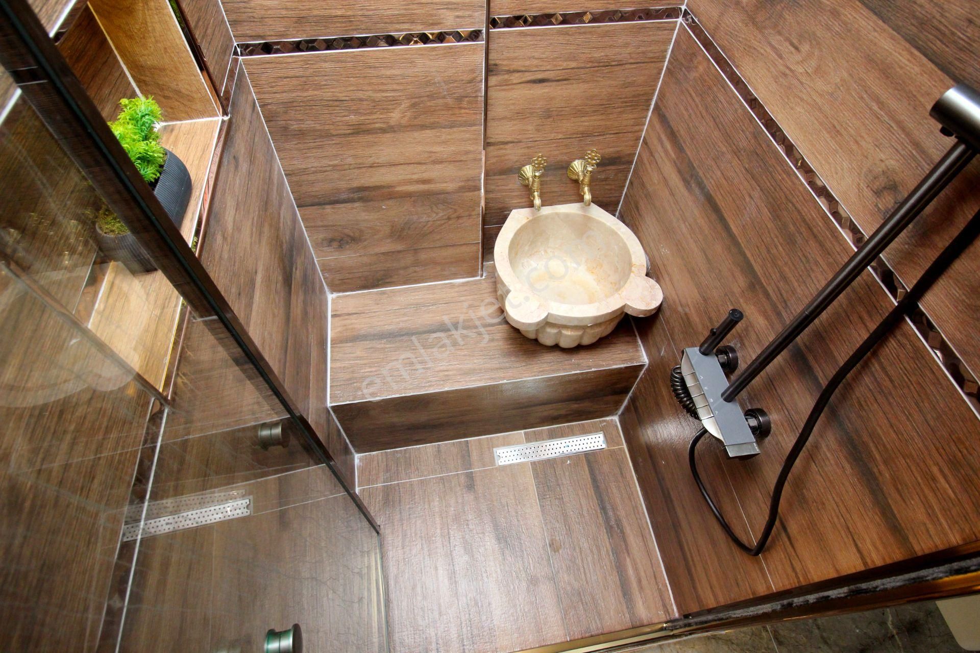 Emre Emlaktan Mareşal Çakmakta Mimari Tasarımlı Oturuma Hazır 3+1 Satılık Daire - Görsel 18