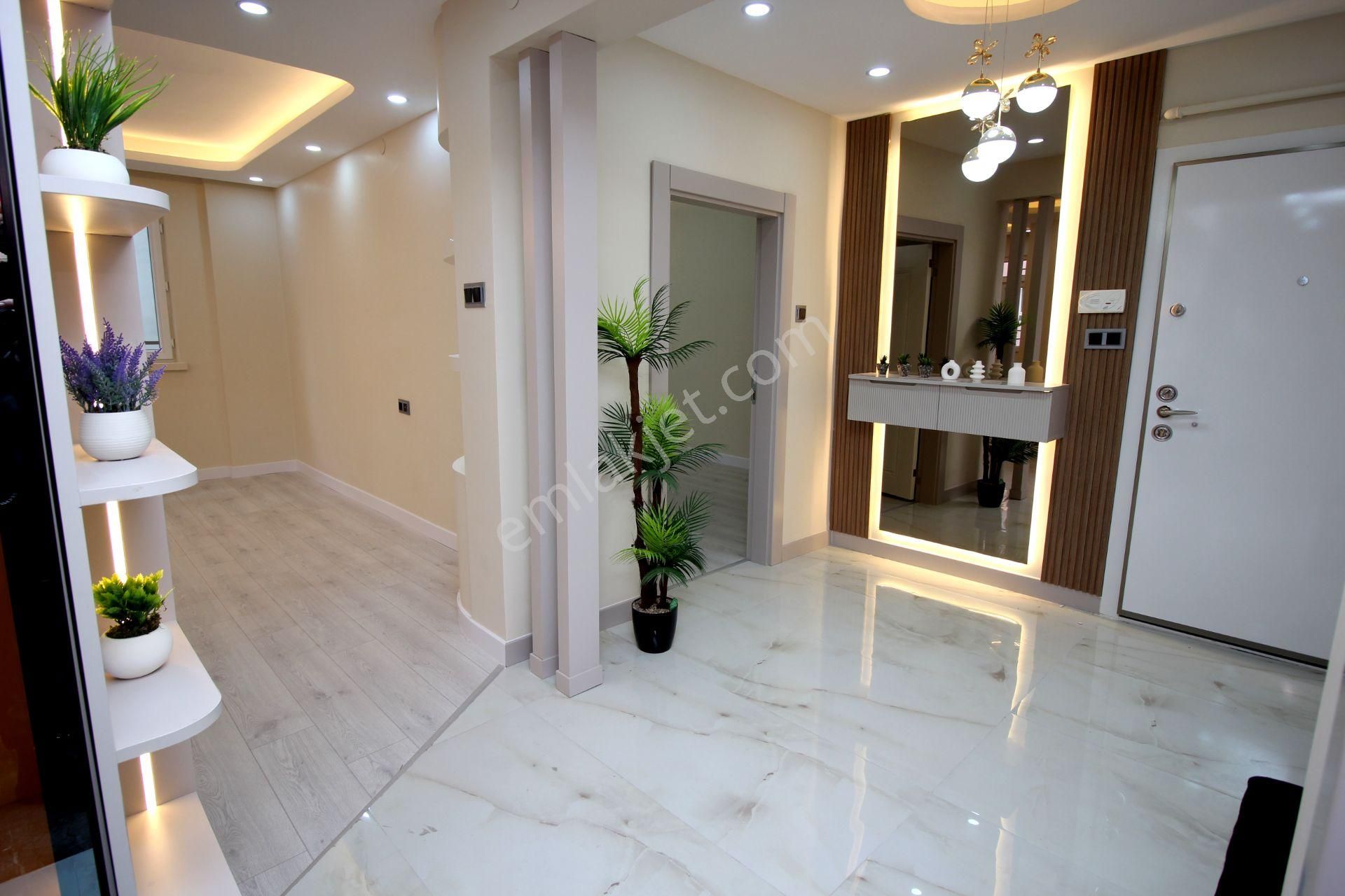 Emre Emlaktan Mareşal Çakmakta Mimari Tasarımlı Oturuma Hazır 3+1 Satılık Daire - Görsel 28